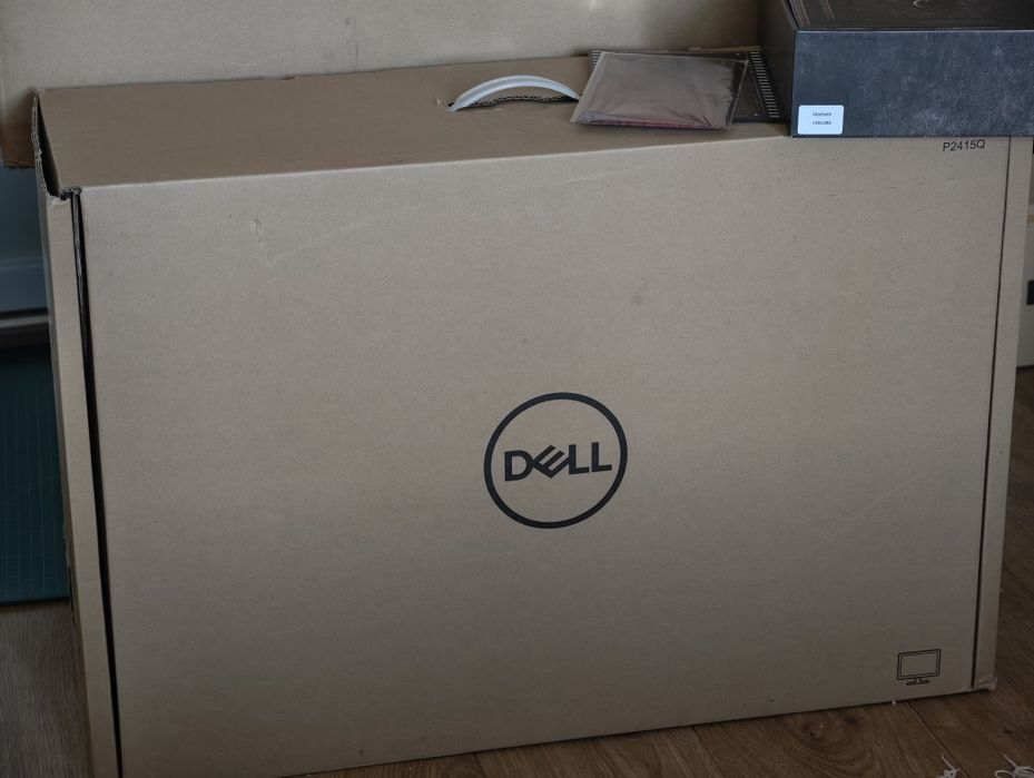 Монітор Dell P2415Q AH-IPS 4K