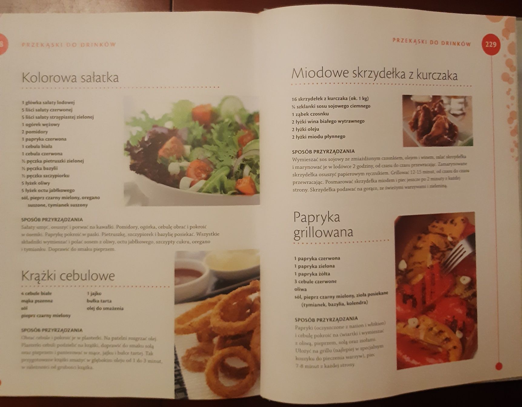 Książka z przepisami na drinki coctaile