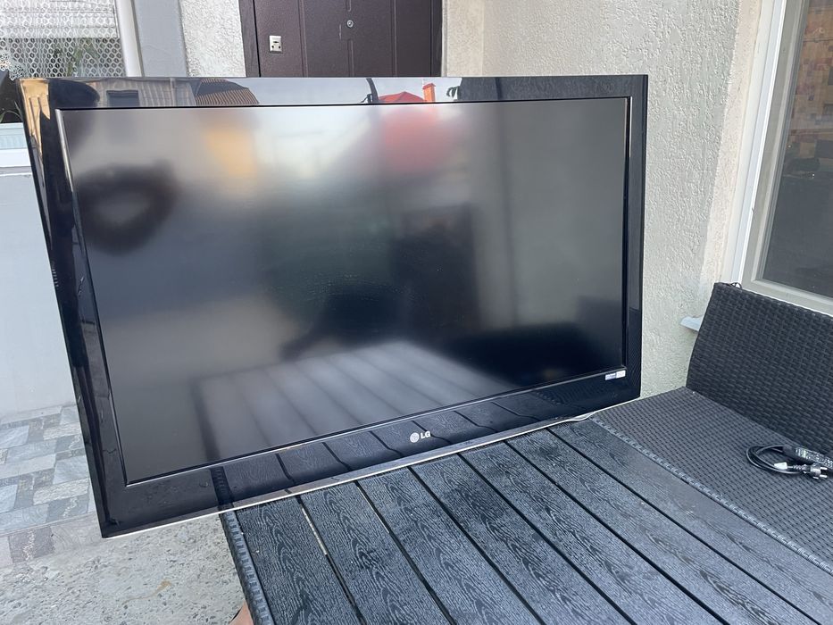 Телевизор Lg 42 LH 300