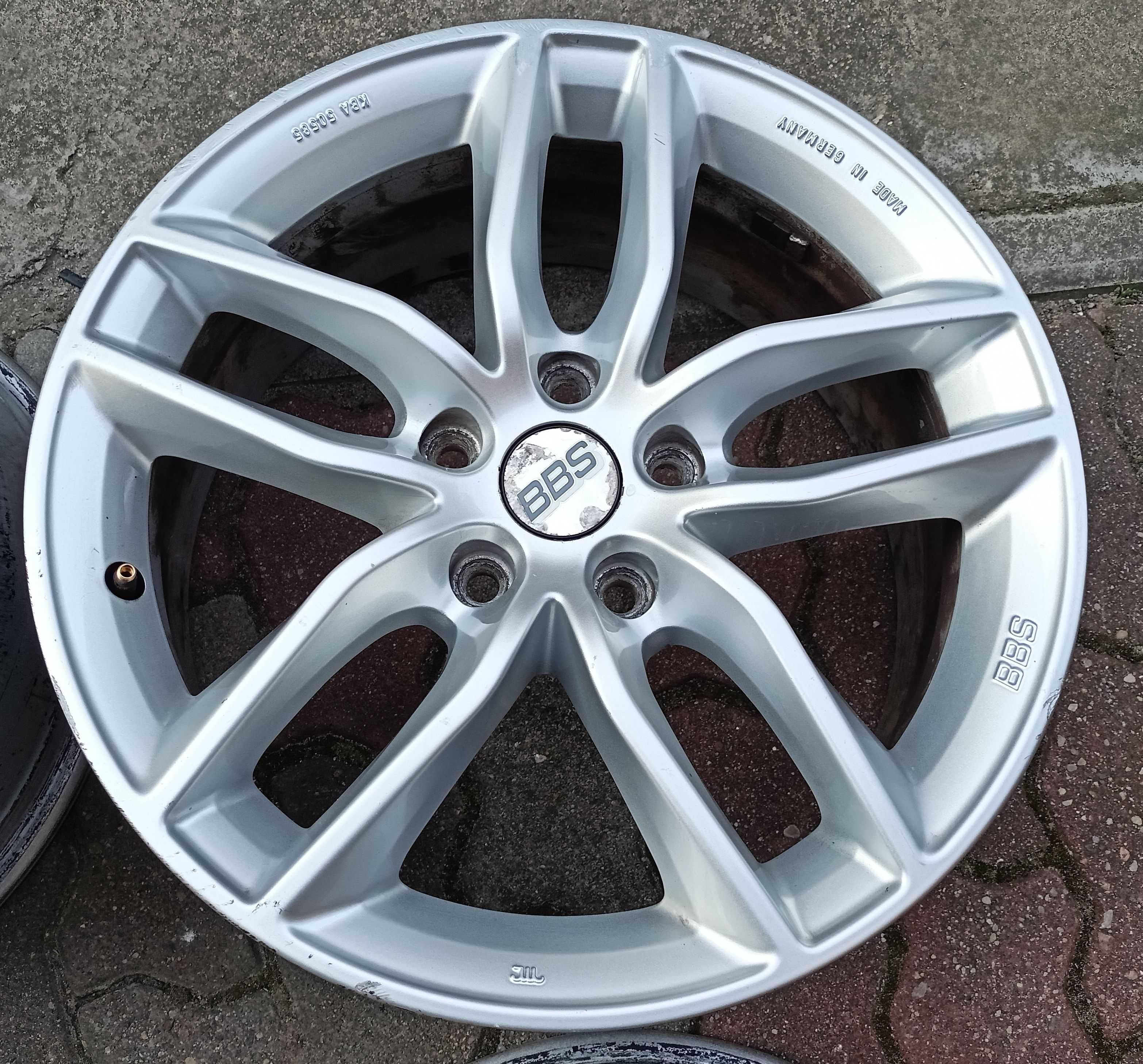Alusy 17 5x112 BBS VW Golf Passat Touran A3 A4 Skoda Superb Mercedes