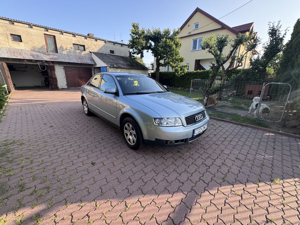 Audi A4 b6 LPG stan bdb
