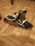 Botas e salto alto