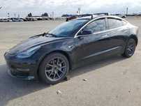Tesla Model 3 Long Range Dual Motor  2018 рік