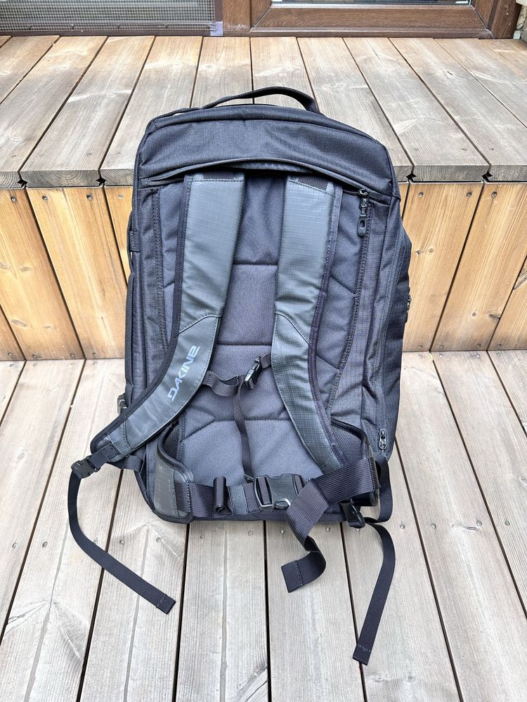 Plecak Dakine Ranger Travel Black 45L