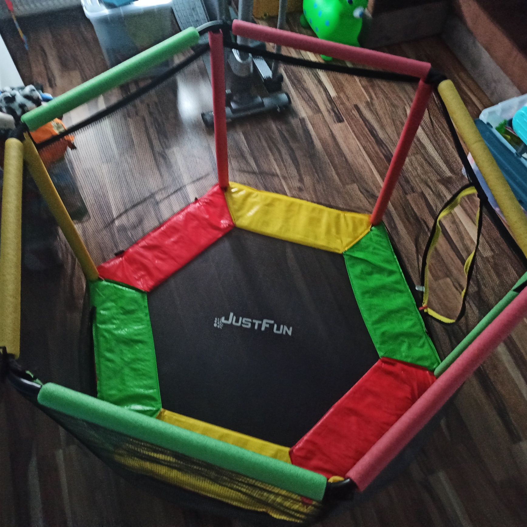 Trampolina "Kojec" 140cm Hexagonal COLORFULL JustFun