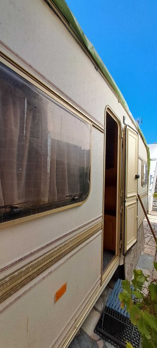 Roulote Tabert em bom estado