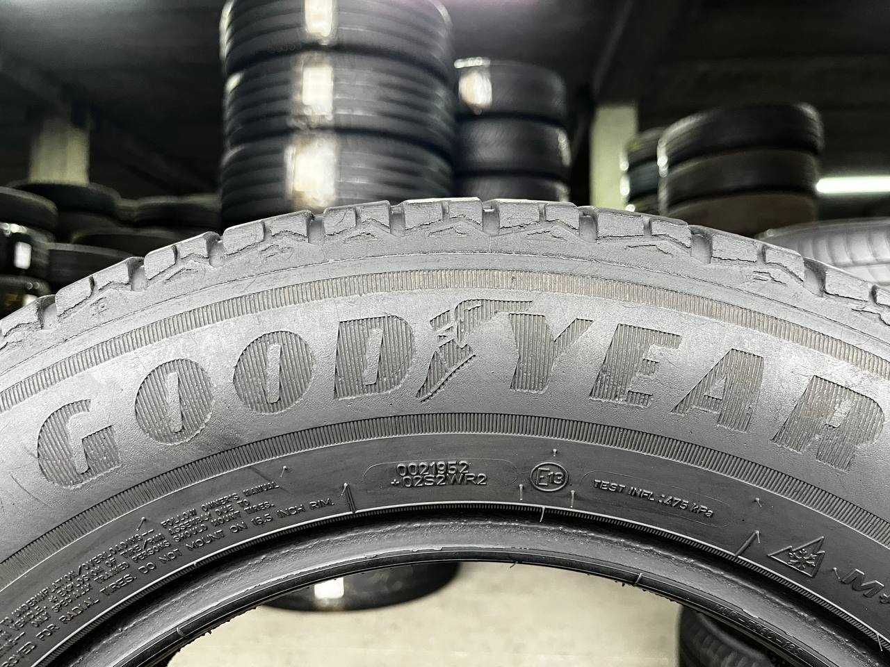 Шини всесезонні 215/65 R16C GOODYEAR VECTOR 4 SEASONS CARGO