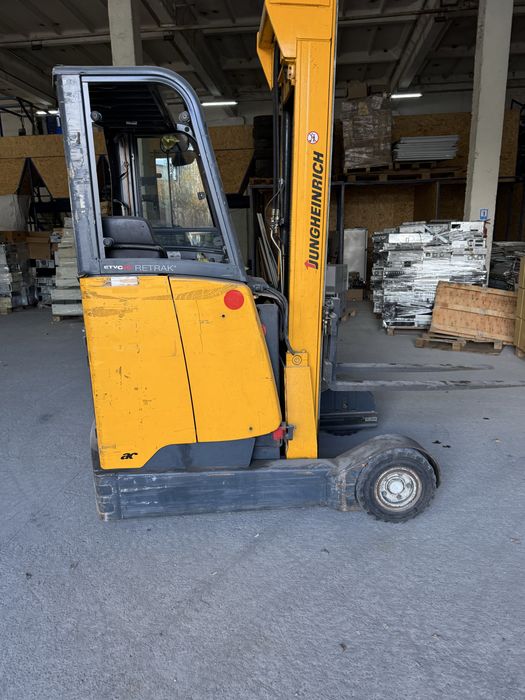 Навантажувач Штабелер-Річтрак Junghenrich