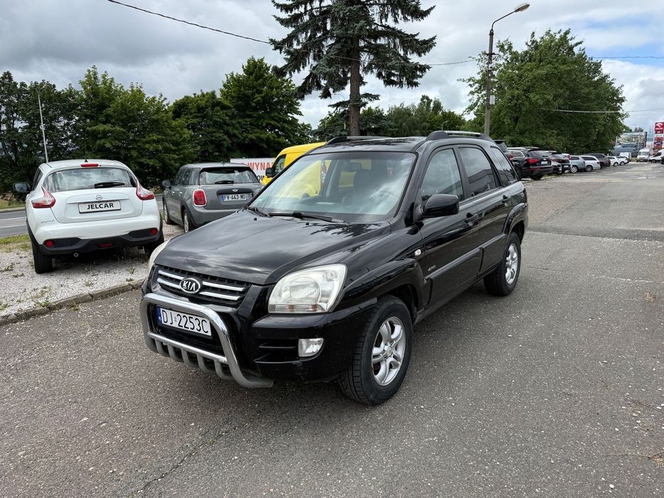 Kia Sportage Bogate Wyposażenie Napęd 4x4 Automatyczna Skrzynia Biegów !!