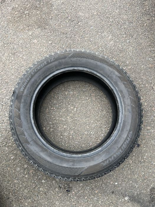 Резина зимова 215 60 r17 hankook