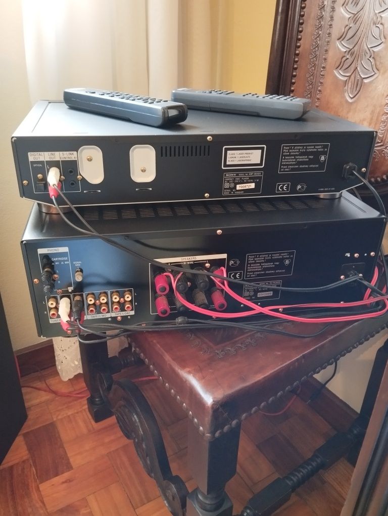 Sistema de Som Sony, Amplificador, leitor de CD e Colunas
