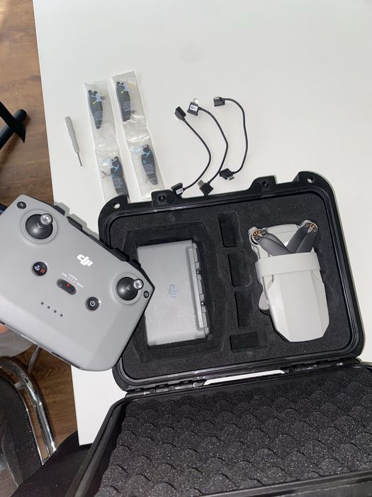DJI 2 SE Fly More Combo z walizką gratis