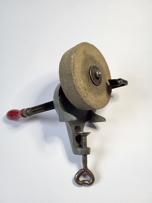 Szlifierka ręczna na korbke mechaniczna warsztatowa