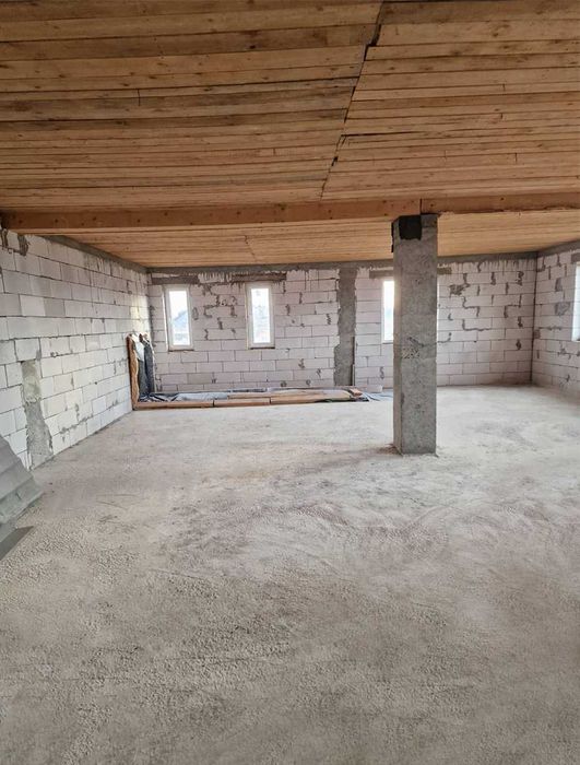 Продаж СТО та двоповерхового приміщення під магазин,офіс,виробництво.