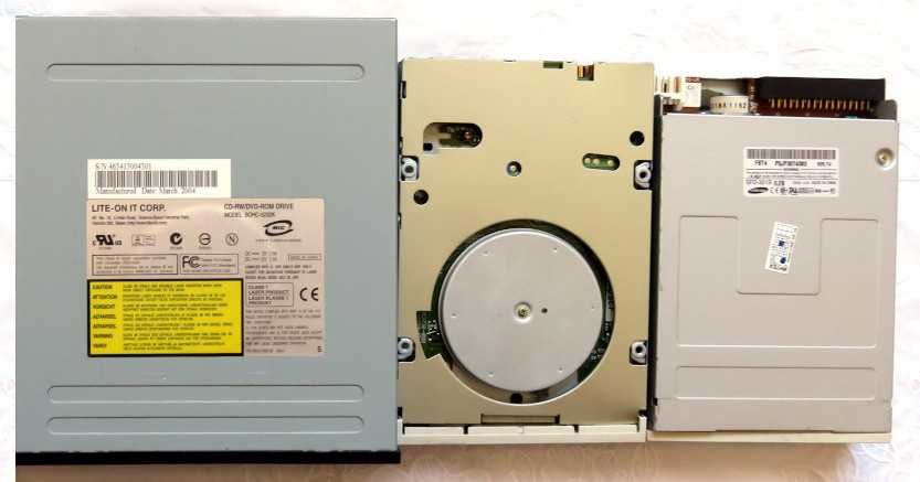 DVD-ROM COMBO, Floppy 3.5 Samsung и Floppy 3.5 Mitsumi одним лотом