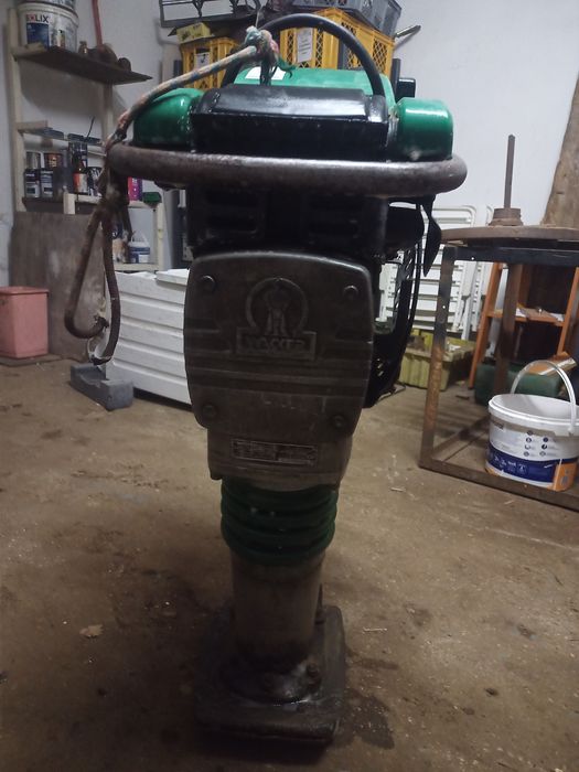 Wacker Bs50-4s skoczek zagęszczarka stopa