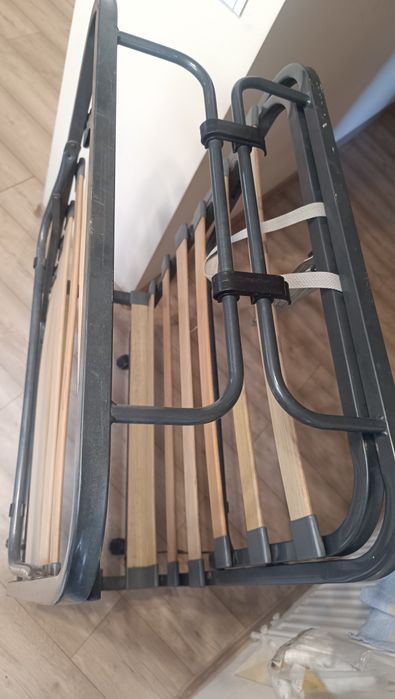 Tanio turystyczne łóżko polowe