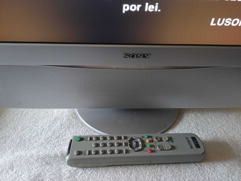 lcd sony KLV21SR2