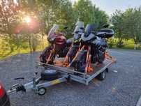Przyczepa platforma quad motocykle różne rodzaje wynajem wypozyczalnia