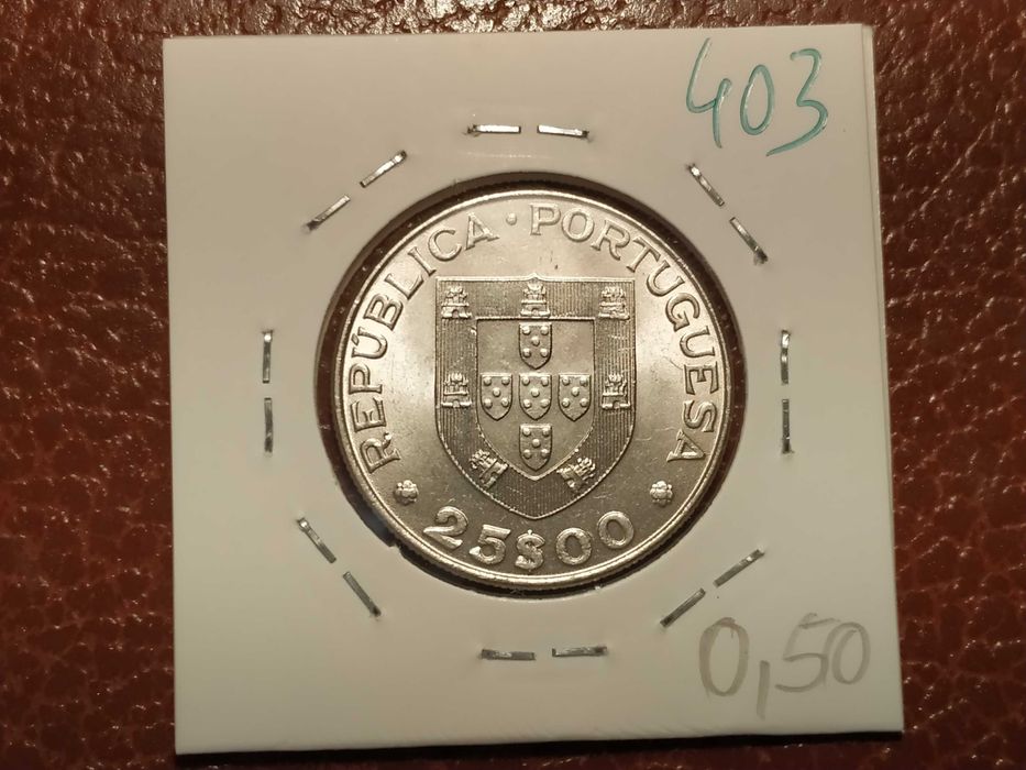 403 moeda comemorativa de 25 escudos de 1981 Ano Int. Deficiênte