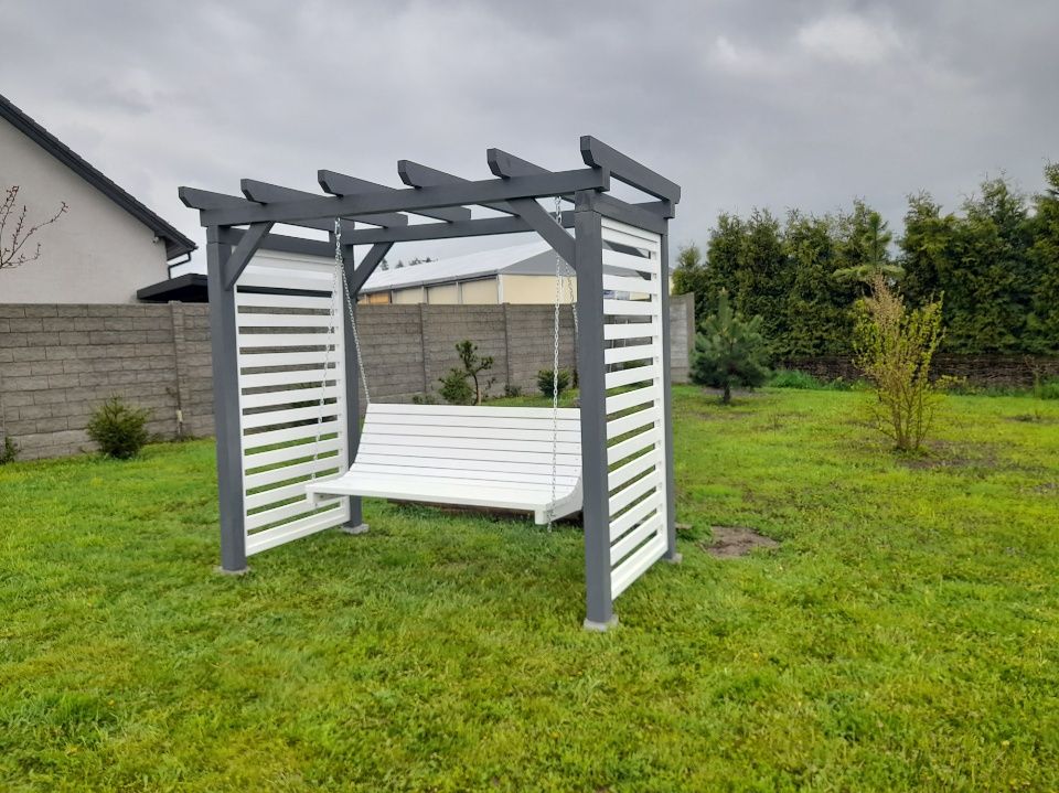 Huśtawka ogrodowa pergola z huśtawka