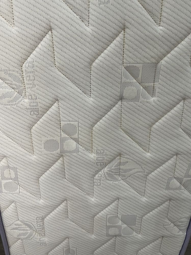 Colchão cama de bébe
