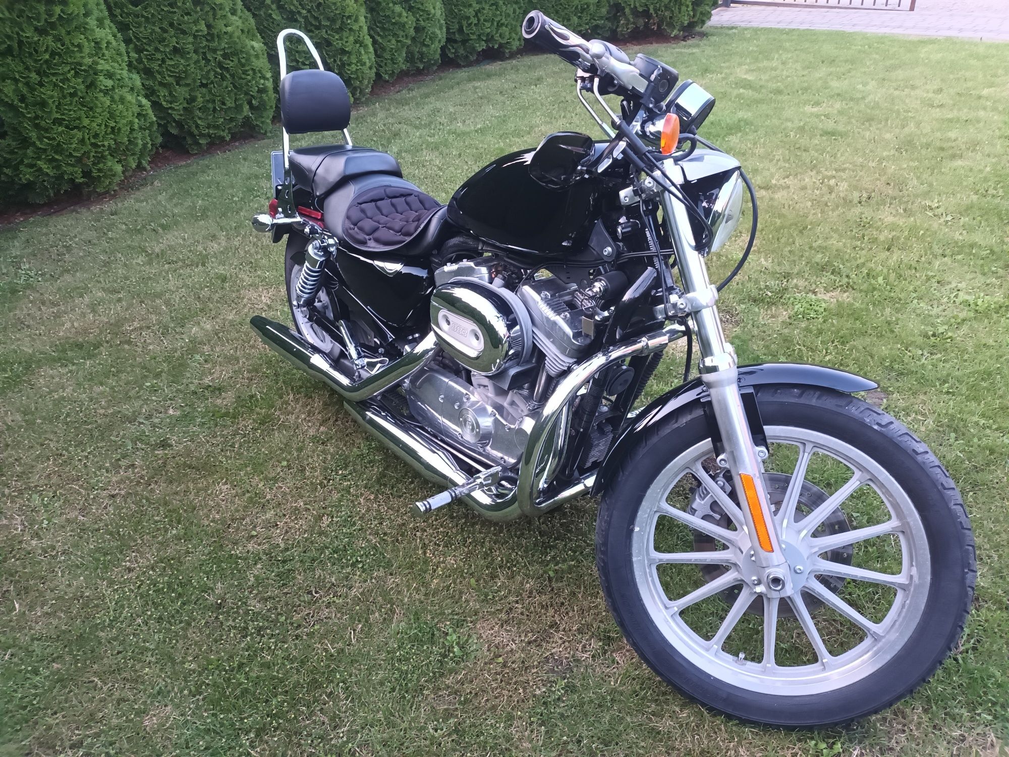 Motocykl Harley Davidson HL 883 L rok  2009