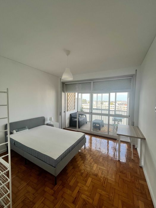 Vendo T3+1 Costa Cabral perto polo universitário
