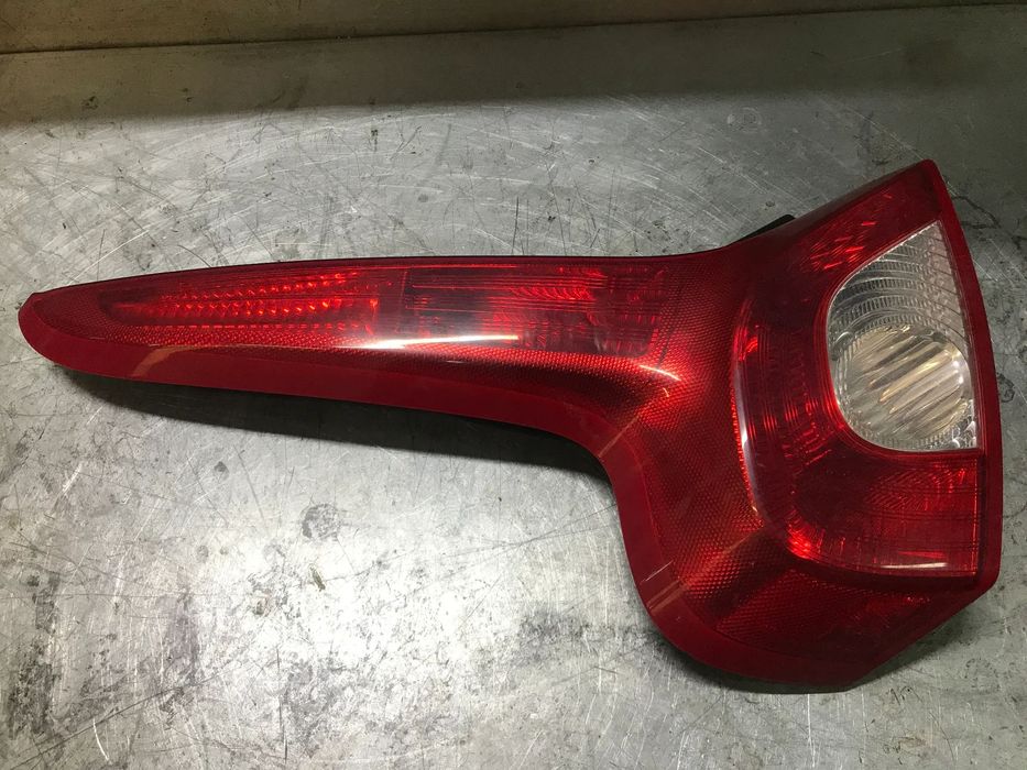 FAROLIM VOLVO C30 - TRAS ESQUERDO