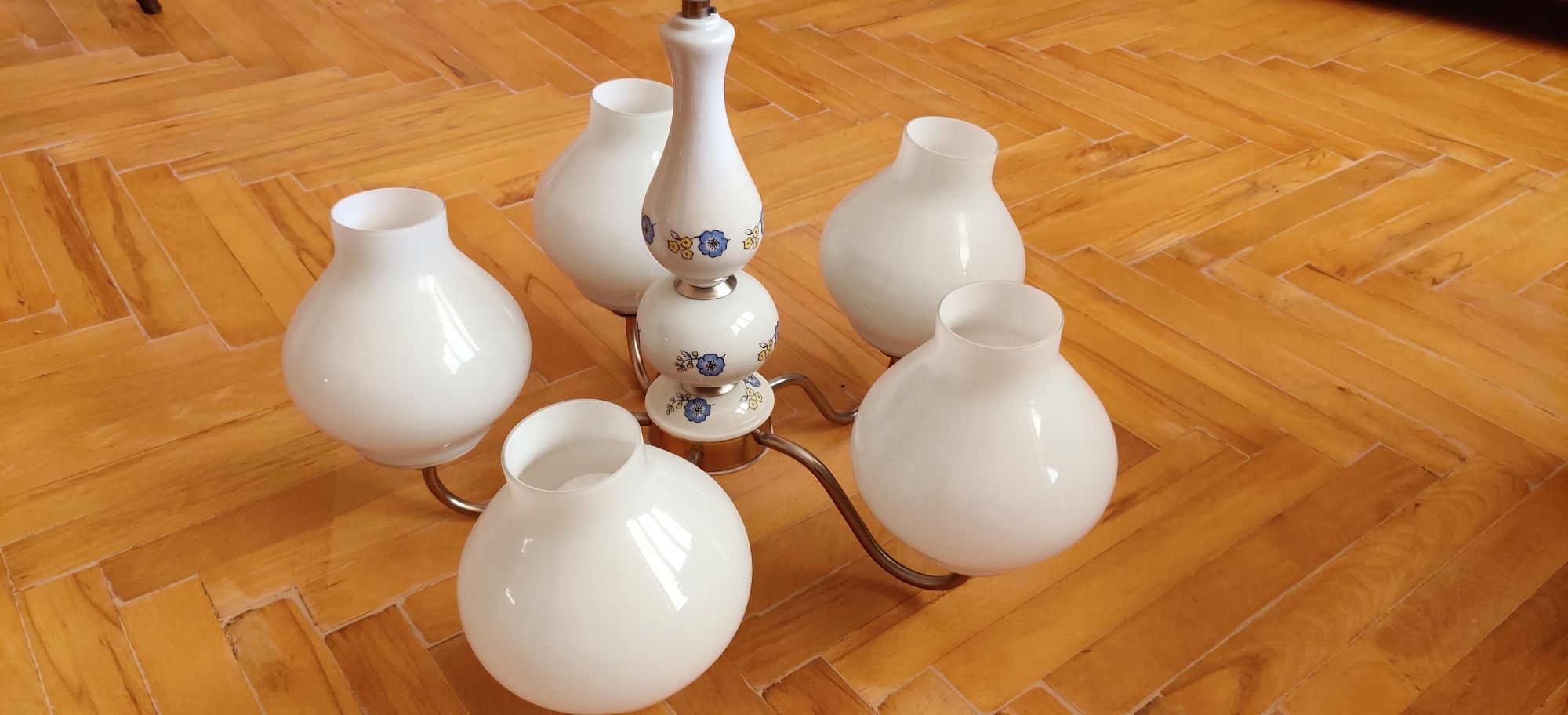 Oświetlenie, żyrandol, lampa