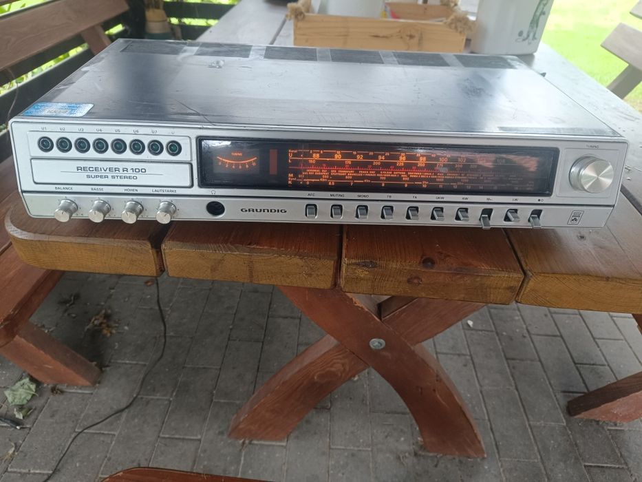 Grundig receiver r100 stary amplituner, radio wzmacniacz vintage