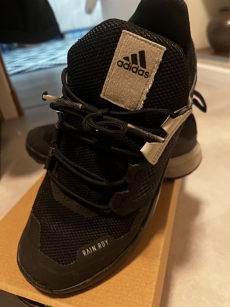 Adidas terrex 38