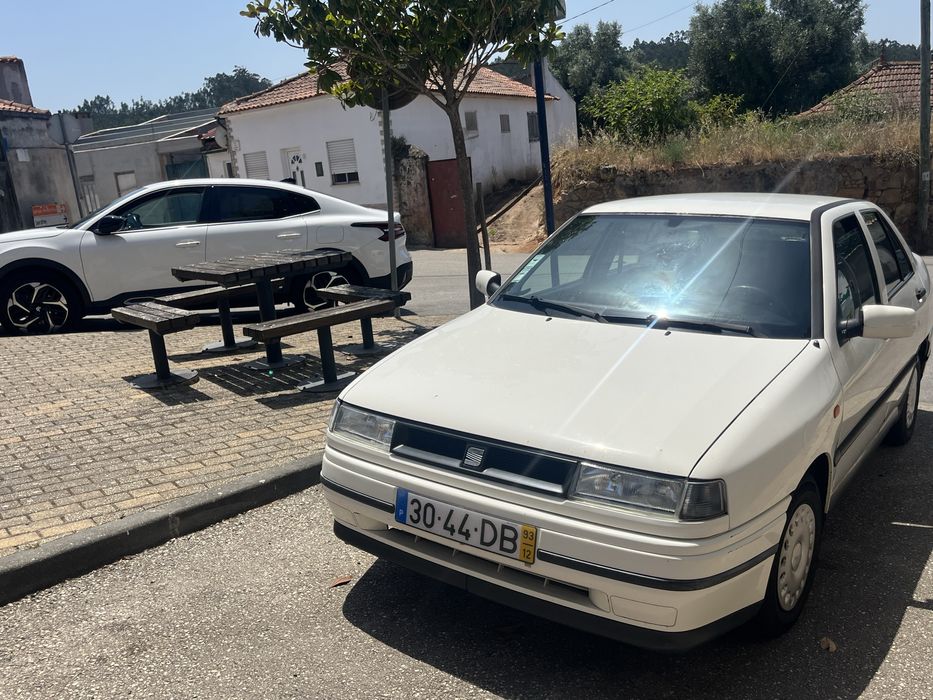 Carro Seat Sedan( baixa de preço)