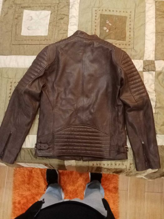 Casaco em pele estilo motard