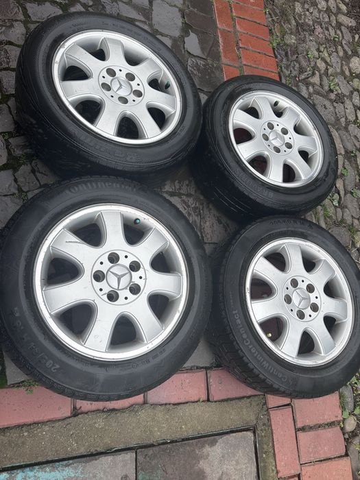 Продам титани з резиною 205-60- р16