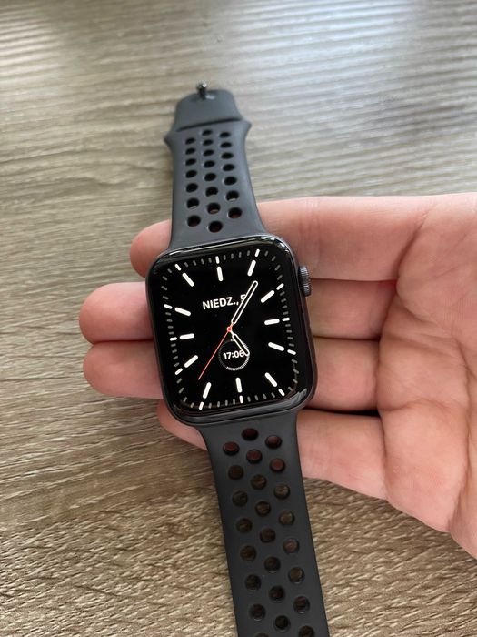 Apple Watch Series 4 Nike+ (GPS + Cellular) 44mm