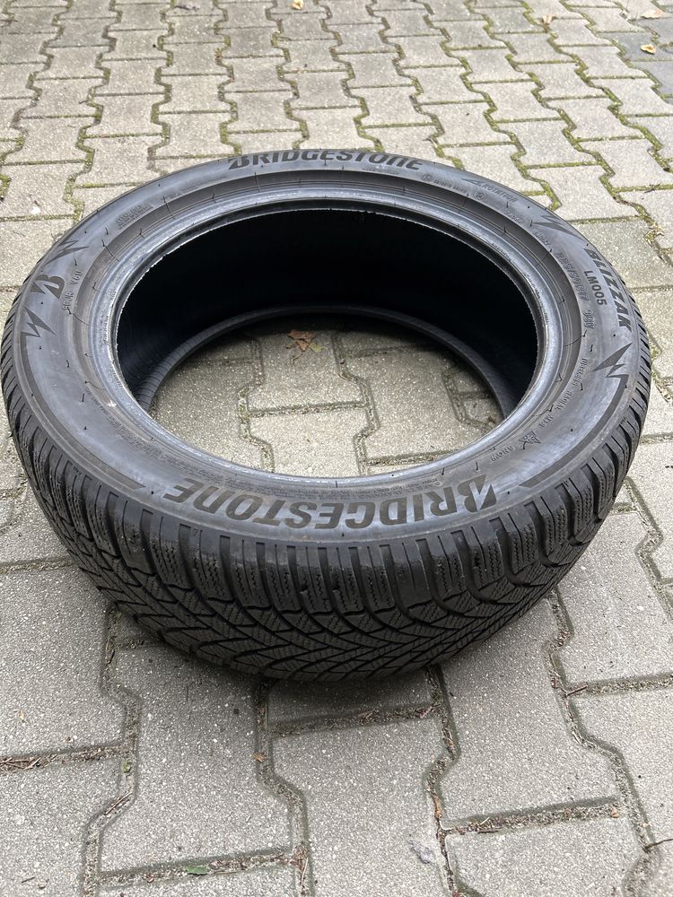 Bridgestone 225/50R17 98V Blizzak LM005