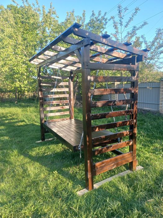 Гойдалка дерев'яна