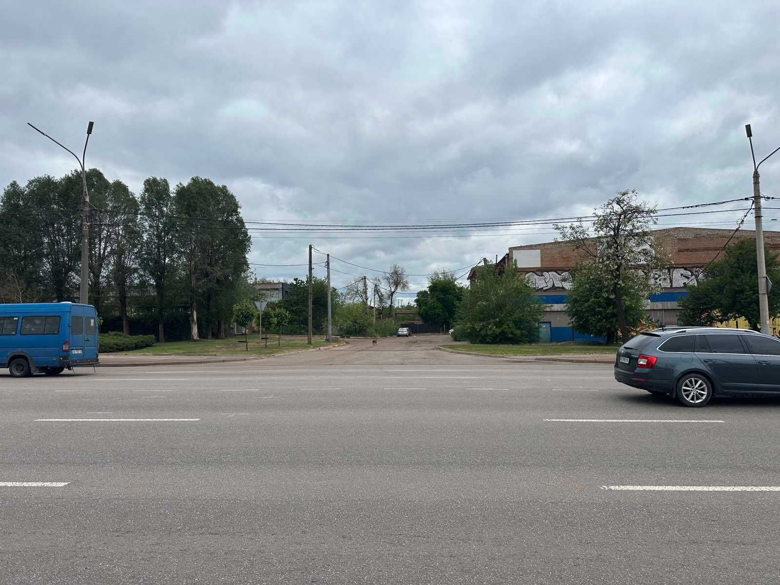Оренда приміщення (бокси) вул. Вільної Ічкерії (бувша Волгоградська)