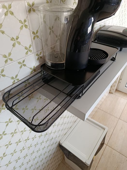 Maquina café Dolce Gusto + Porta cápsulas
