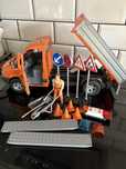 Bruder 02677 Mercedes Sprinter do prac budowlanych z figurka i akcesor