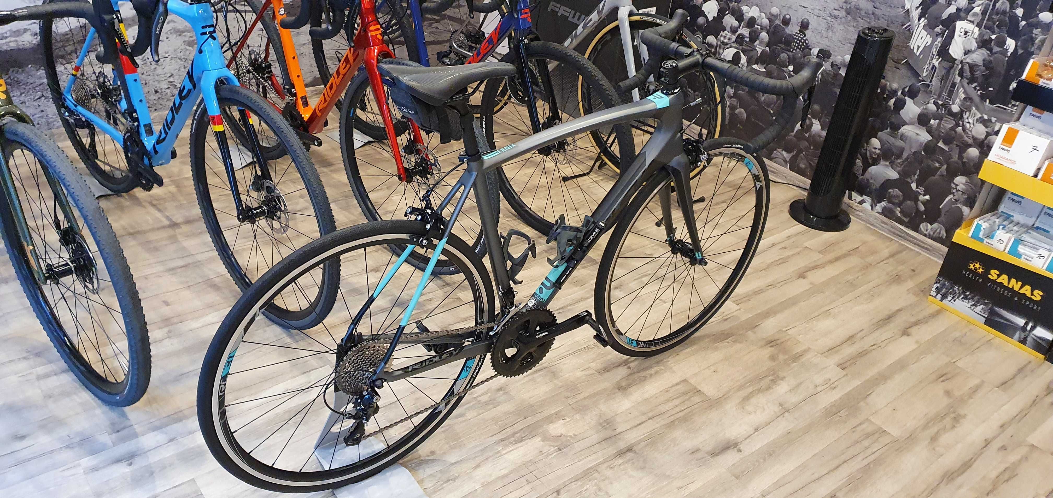 Rower szosowy RIDLEY FENIX C - 105 – kolor FEC-03BST
