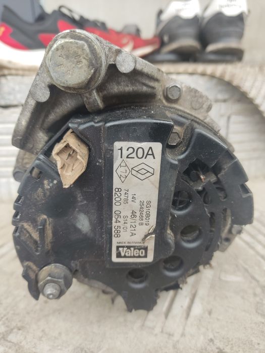 Генератор Рено Меган 2