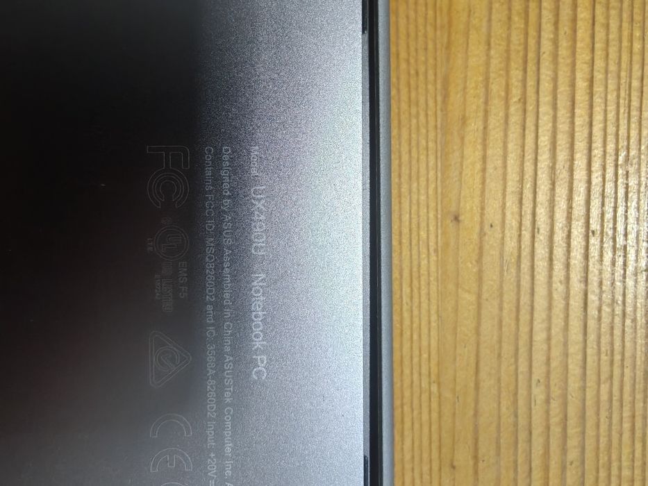Asus ZenBook Ux490u