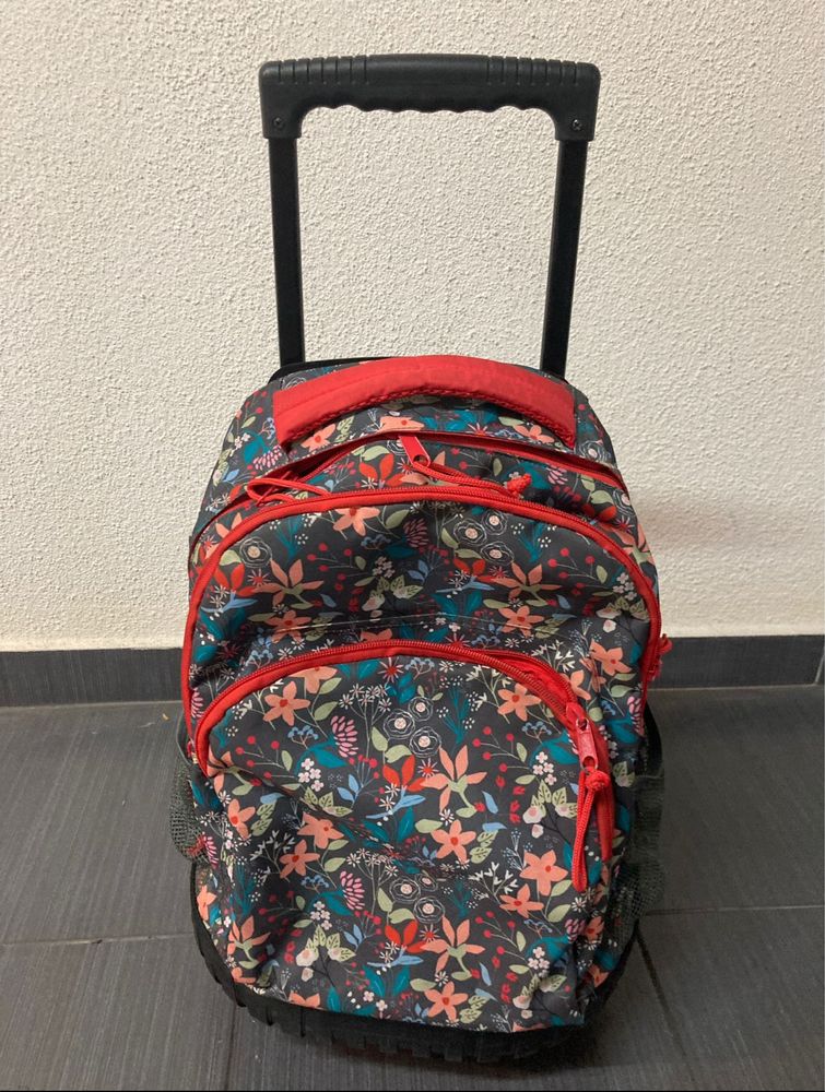 Mochila trolley conjunto escolar