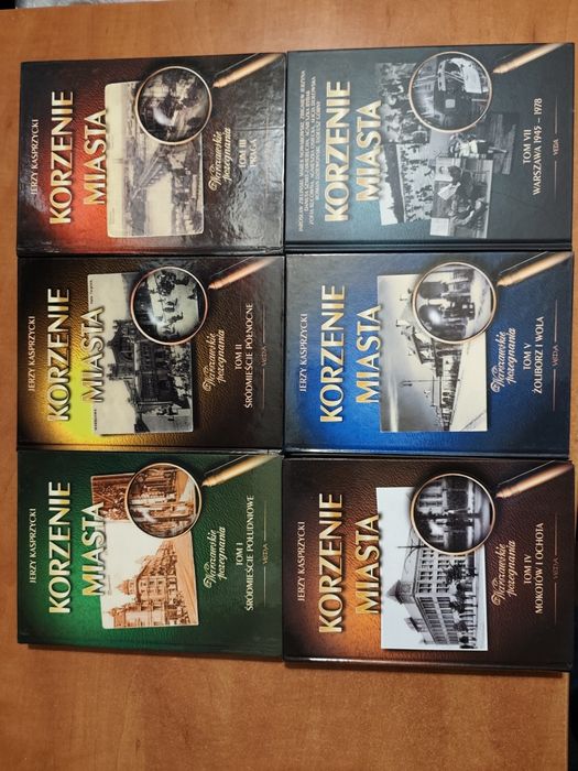 Korzenie miasta Warszawa 6 tomów komplet