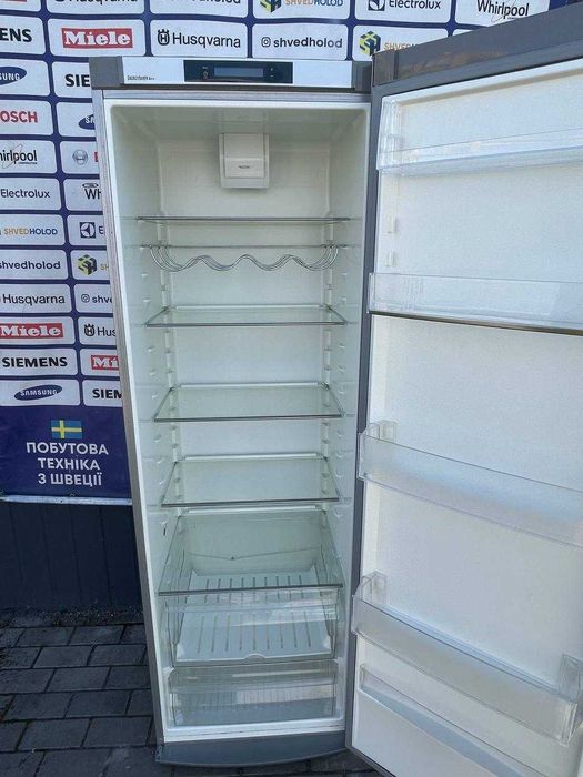 Холодильна шафа б/в Electrolux 185см металік Крапельний #07417
