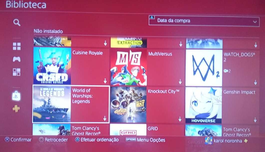 playstation 4 slim com uso com conta e jogos incluidos e dois comandos
