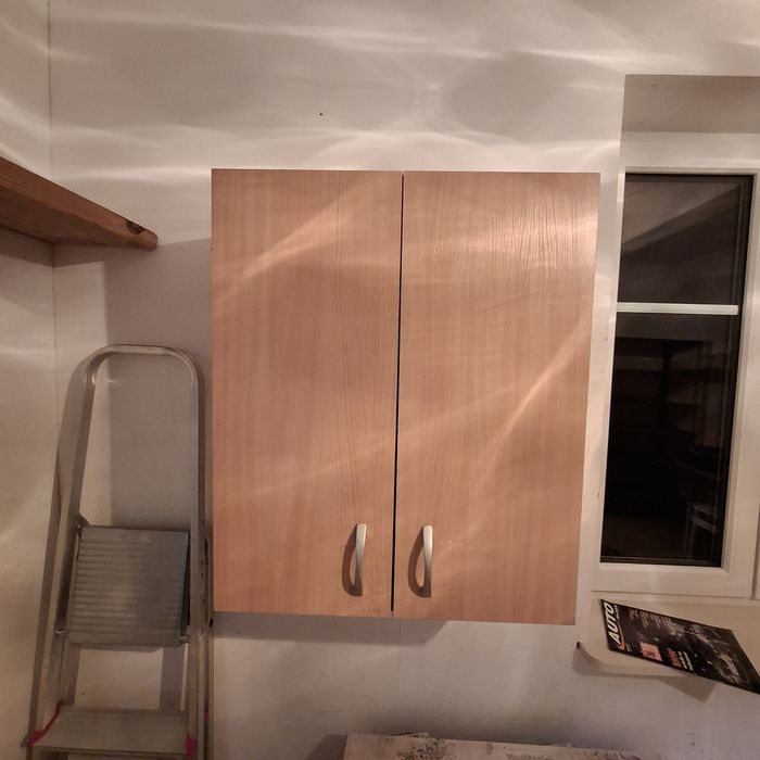 Szafka wisząca sprawna