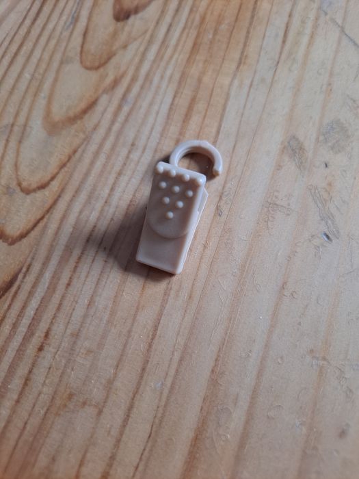 Żabki do firan plastikowe